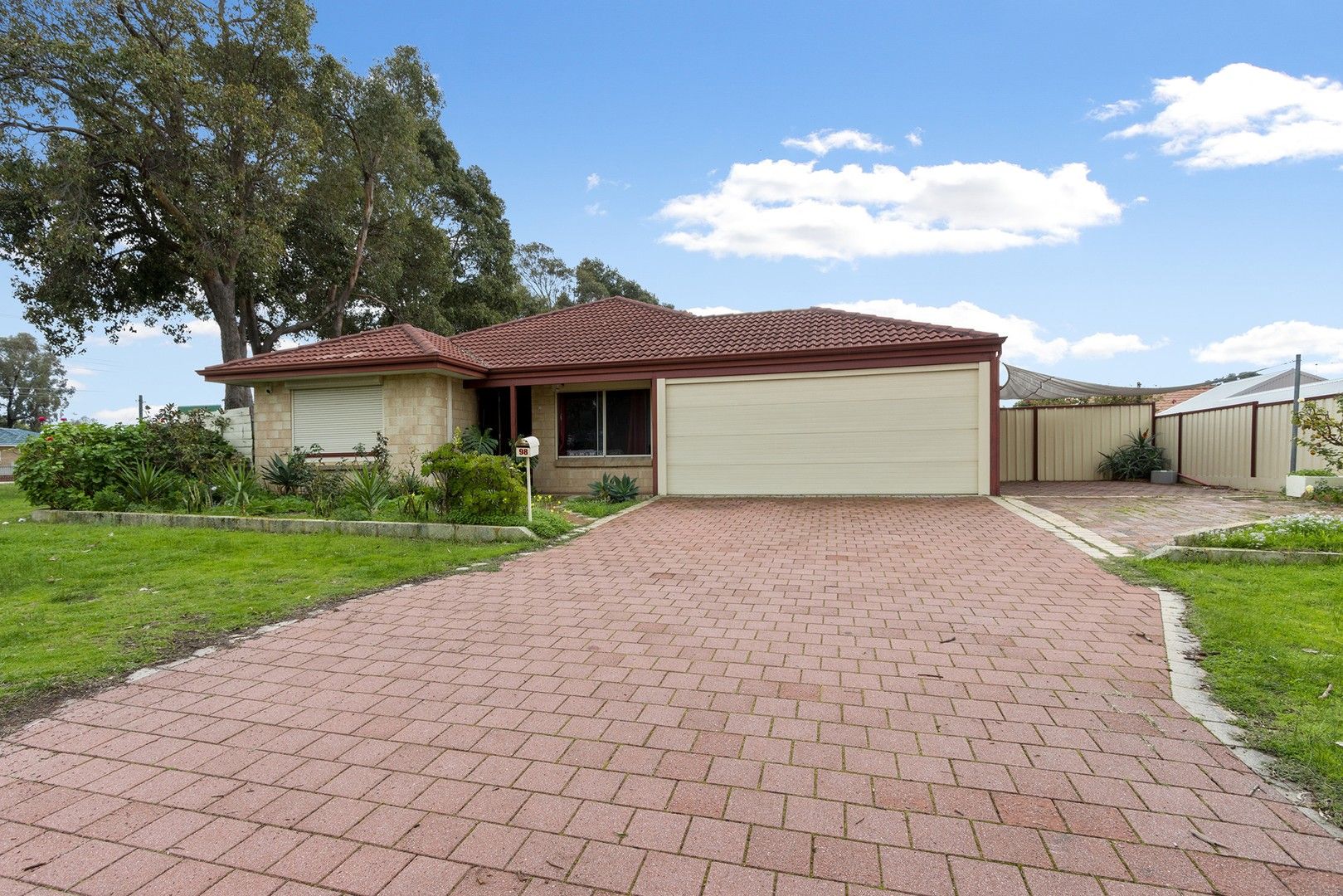 98 Patterson Drive, Middle Swan WA 6056, Image 0