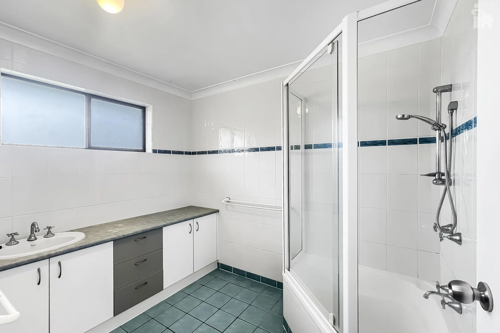 Additional image 11 of 26A Hughes Road, Urangan QLD 4655