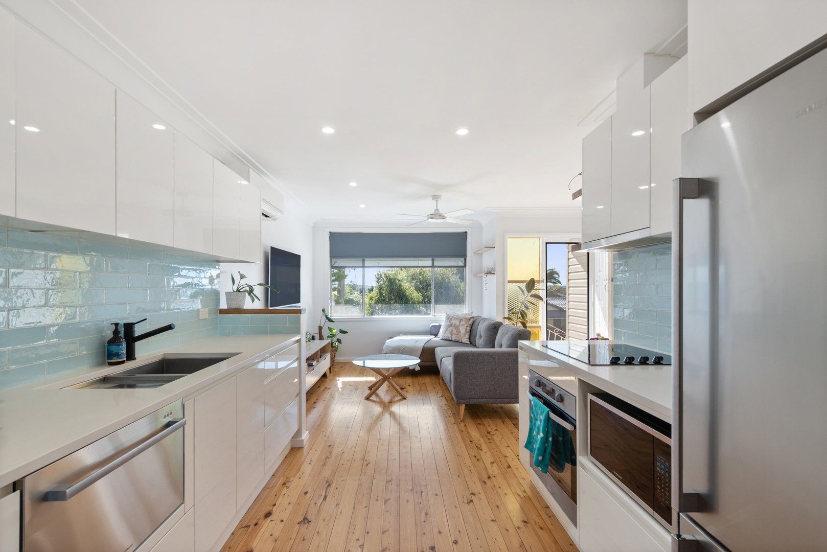 3 bedrooms House in 38 Loftus Street BONNELLS BAY NSW, 2264