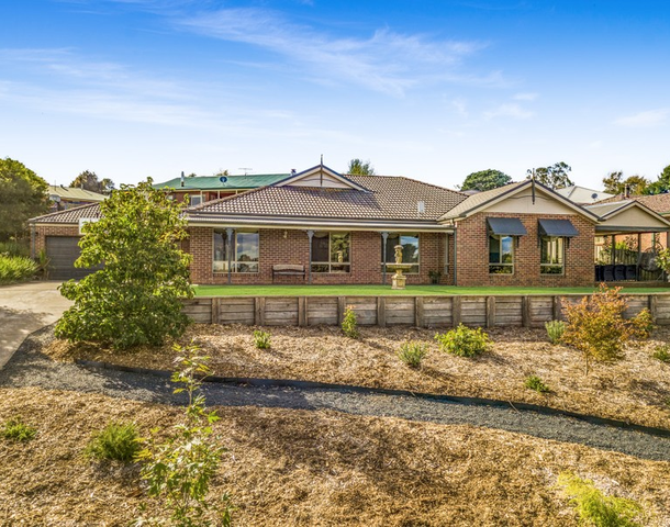 25 Burtonwood Court, Neerim South VIC 3831