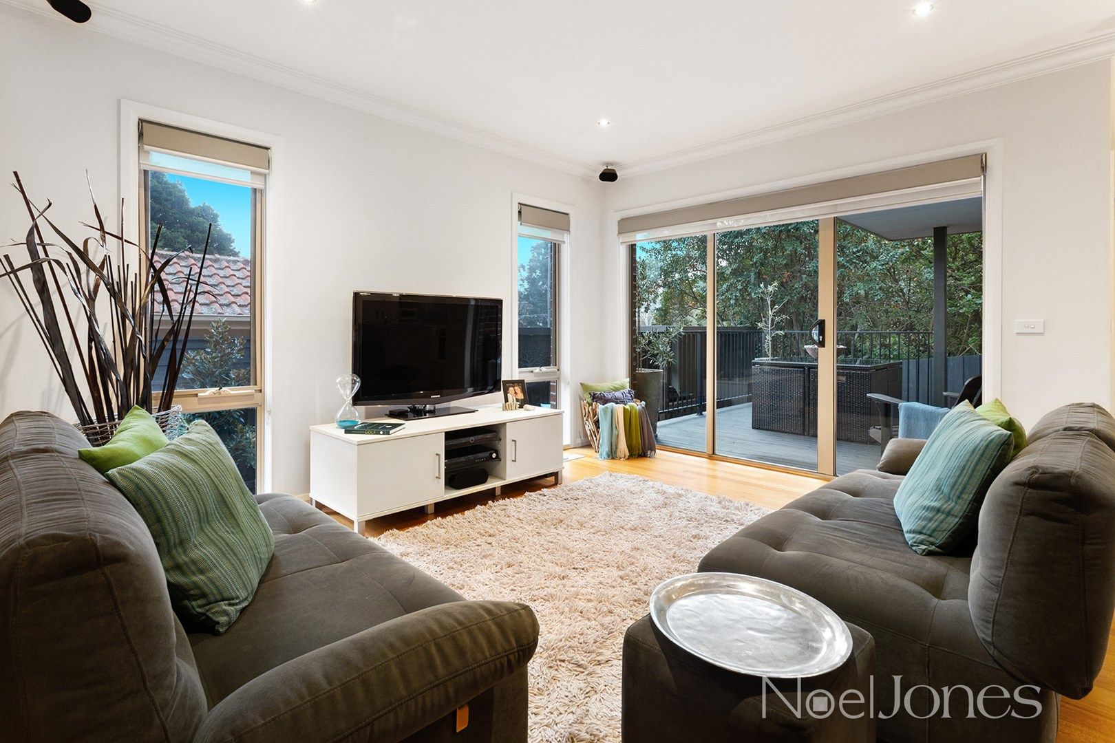 2/35 Harold Street, Bulleen VIC 3105, Image 1