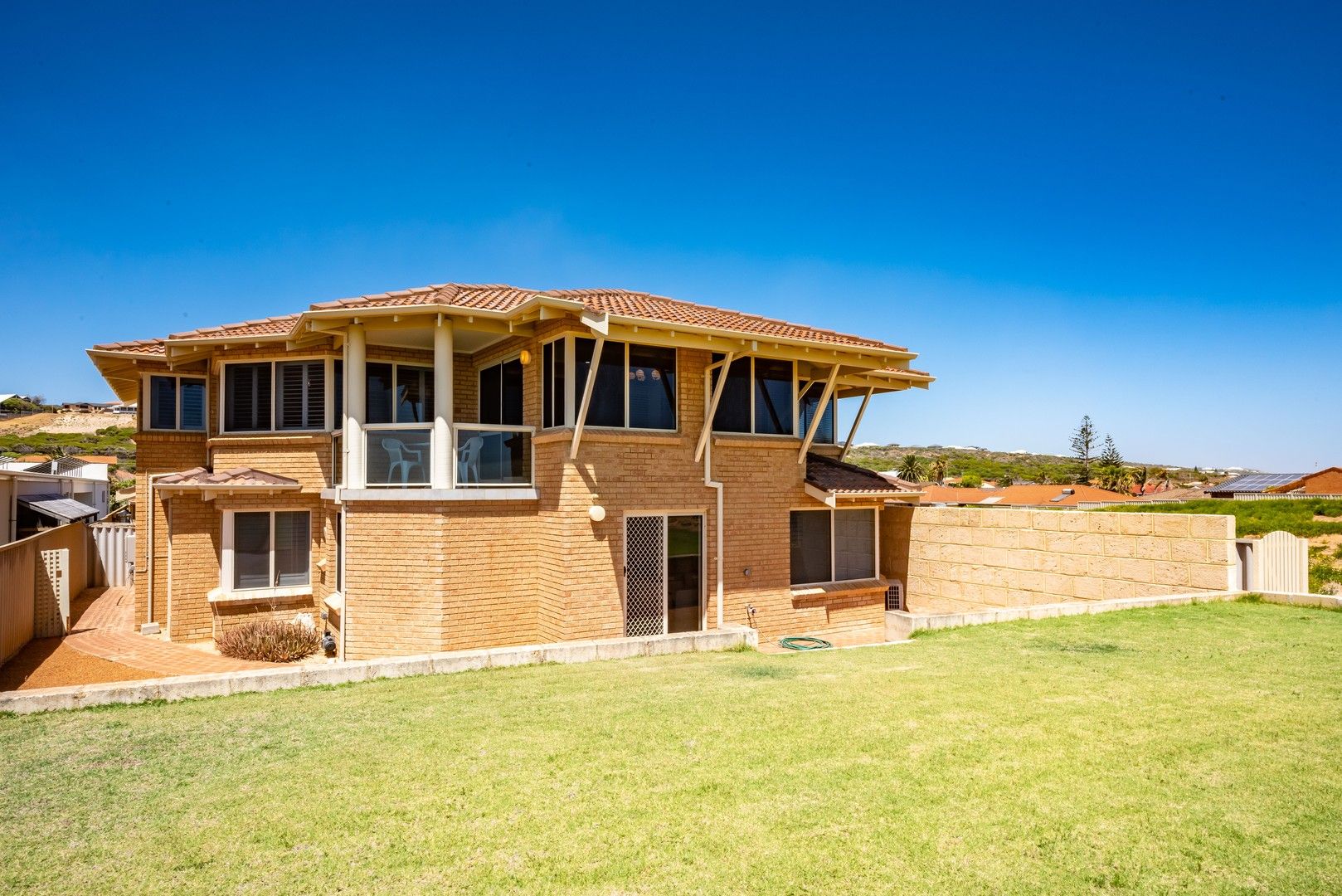 4/50 Glendinning Road, Tarcoola Beach WA 6530, Image 2