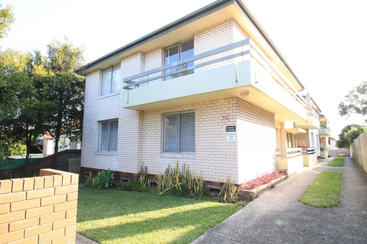2 bedrooms Apartment / Unit / Flat in 8/32 Garnet Street DULWICH HILL NSW, 2203
