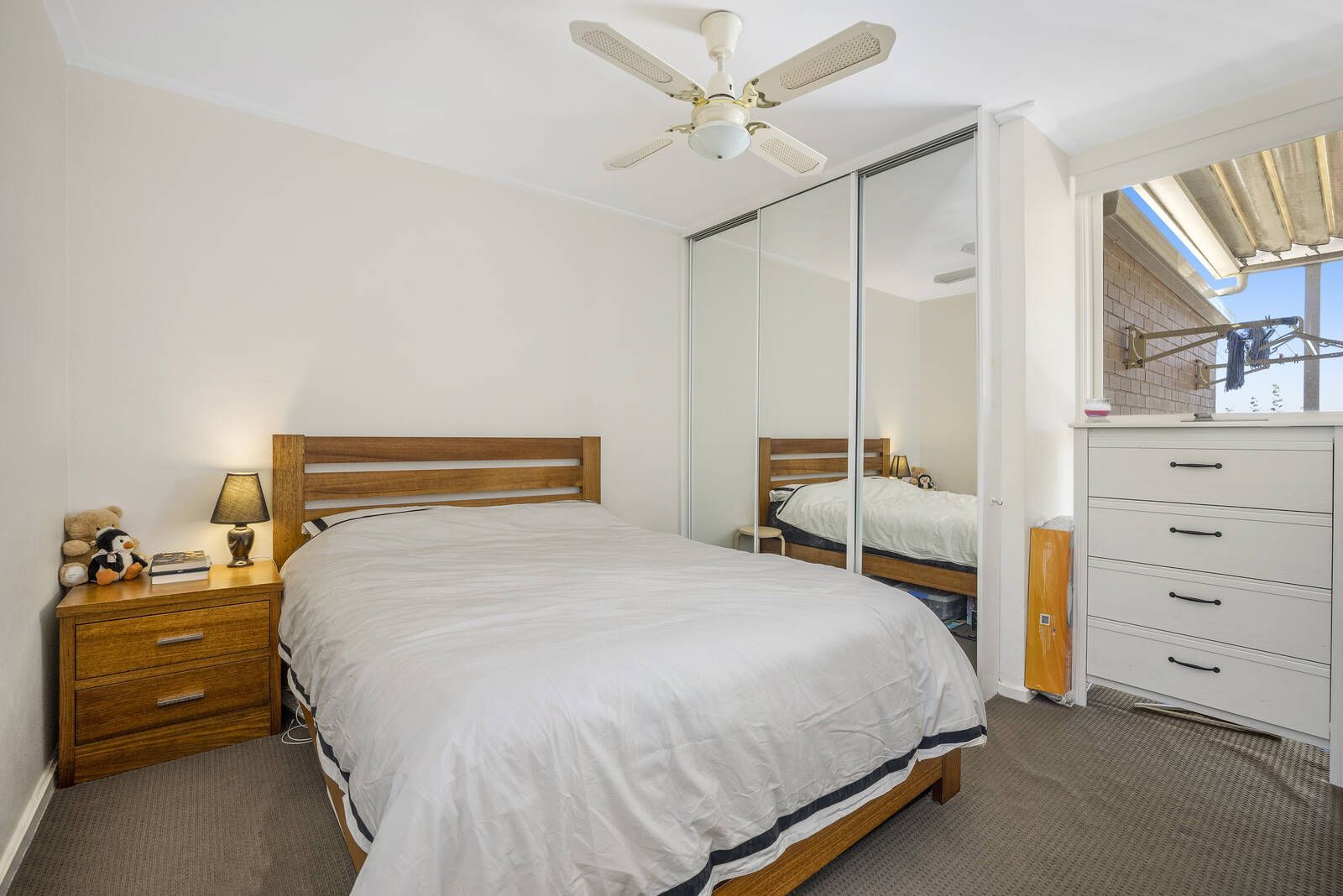 3/4 Mason Court, Highett VIC 3190, Image 2