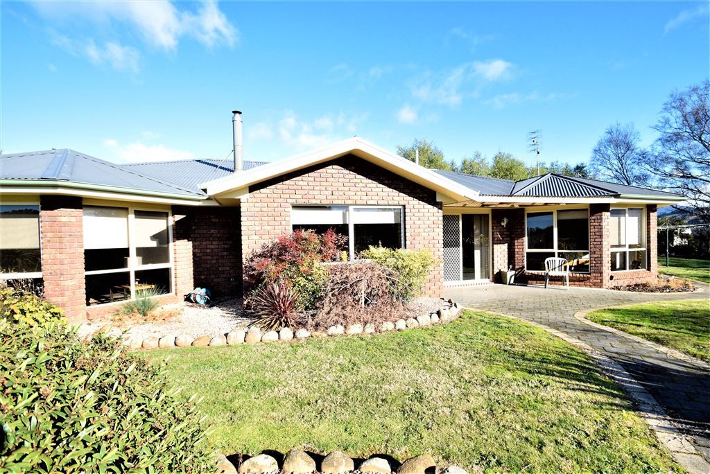 24 McNeill Street, Mole Creek TAS 7304, Image 0