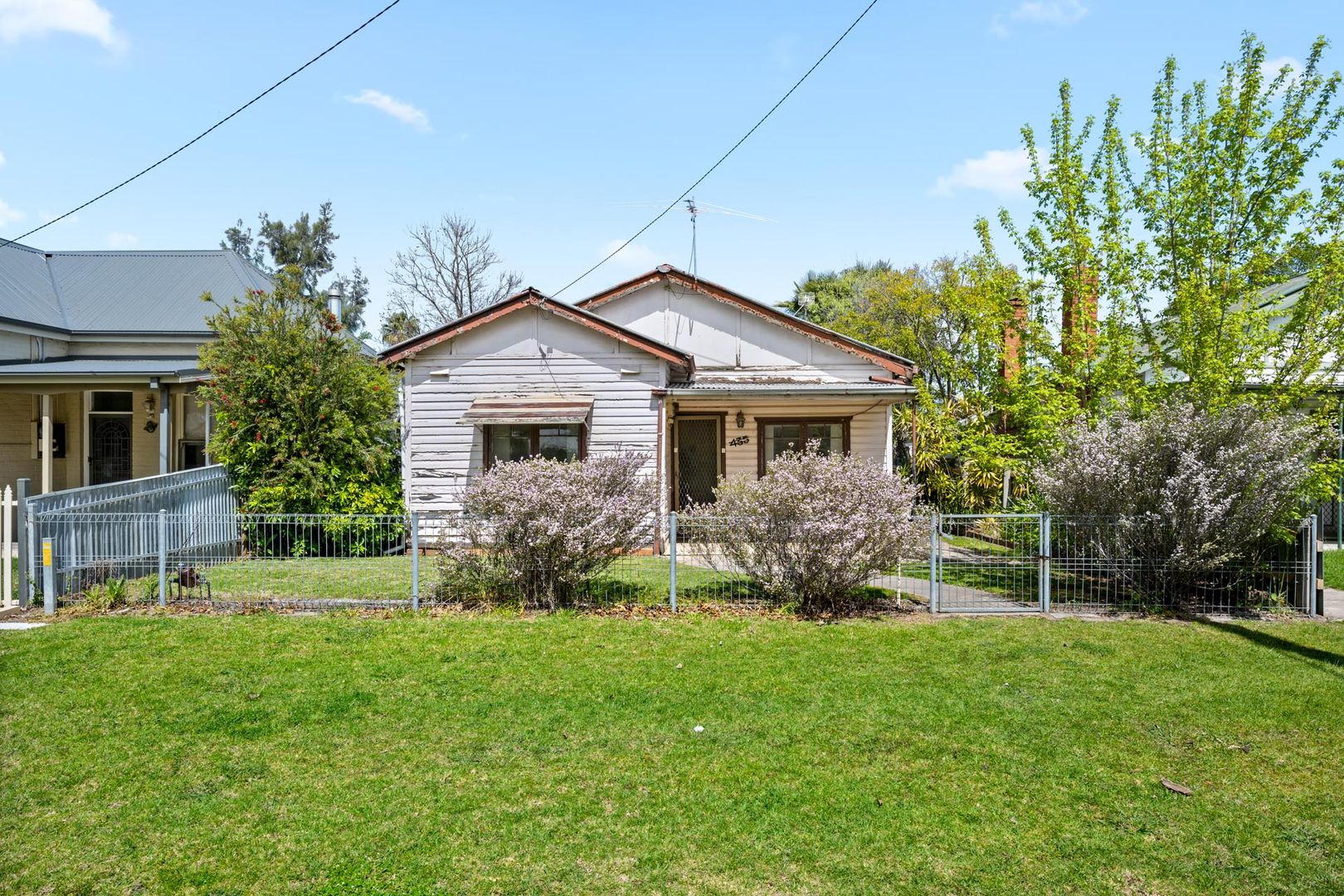 435 Hovell Street, South Albury NSW 2640, Image 2
