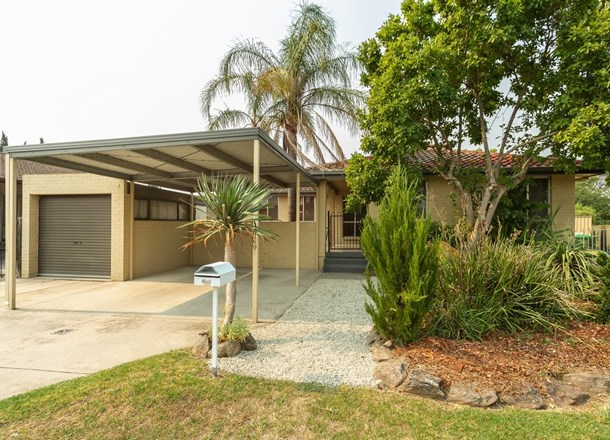 354 Shirleen Crescent, Lavington NSW 2641