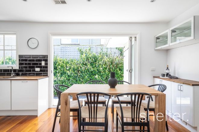 Picture of 3/300 Tooronga Road, GLEN IRIS VIC 3146