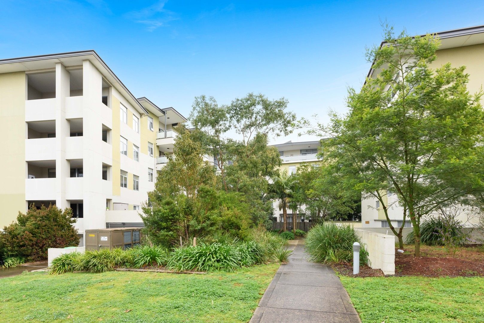 2 bedrooms Apartment / Unit / Flat in 202/53 Merton Street SUTHERLAND NSW, 2232