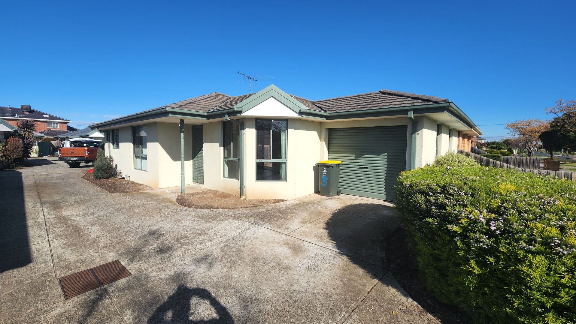 3 bedrooms House in 5/49-51 May Avenue ALTONA MEADOWS VIC, 3028