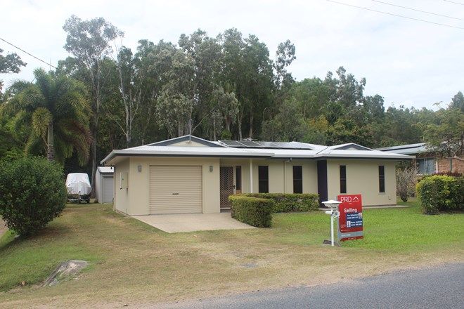 Picture of 15 Milkins Street, BALL BAY QLD 4741