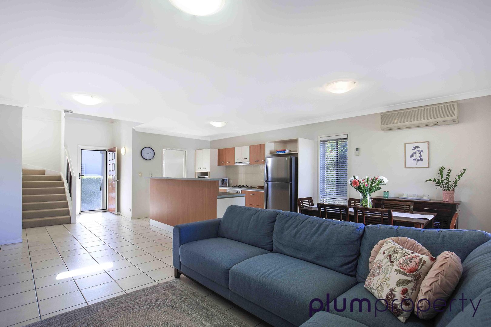 1/88 Greenway Circuit, Mount Ommaney QLD 4074, Image 2