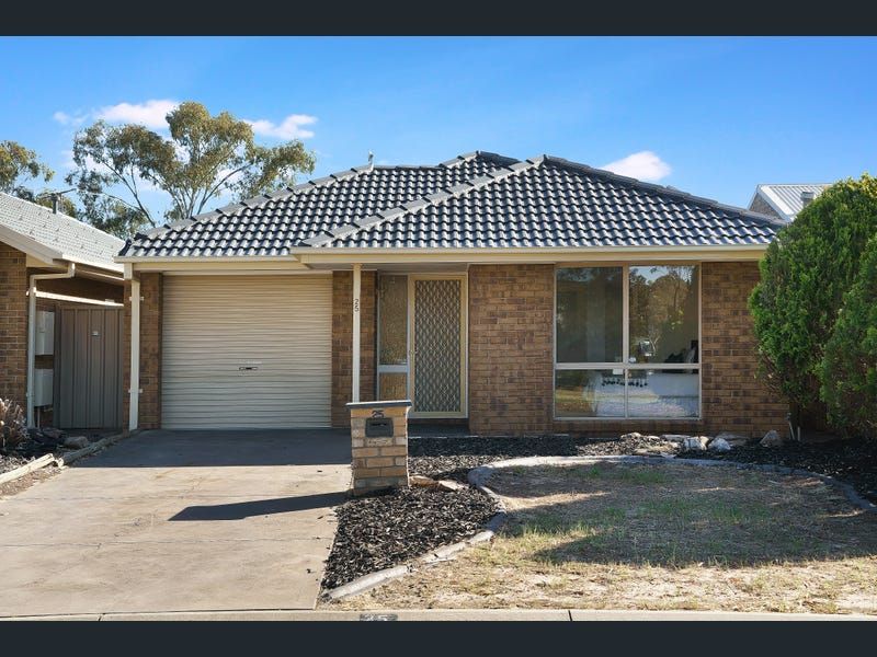 3 bedrooms House in 25 Mitchinson Grove POORAKA SA, 5095