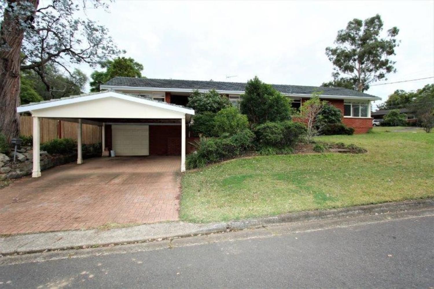 4 bedrooms House in 15 Fremont Avenue ERMINGTON NSW, 2115