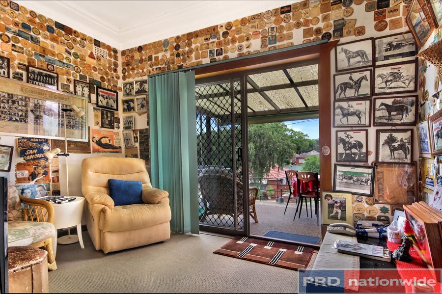 23 Godfrey Street, PENSHURST NSW 2222, Image 2