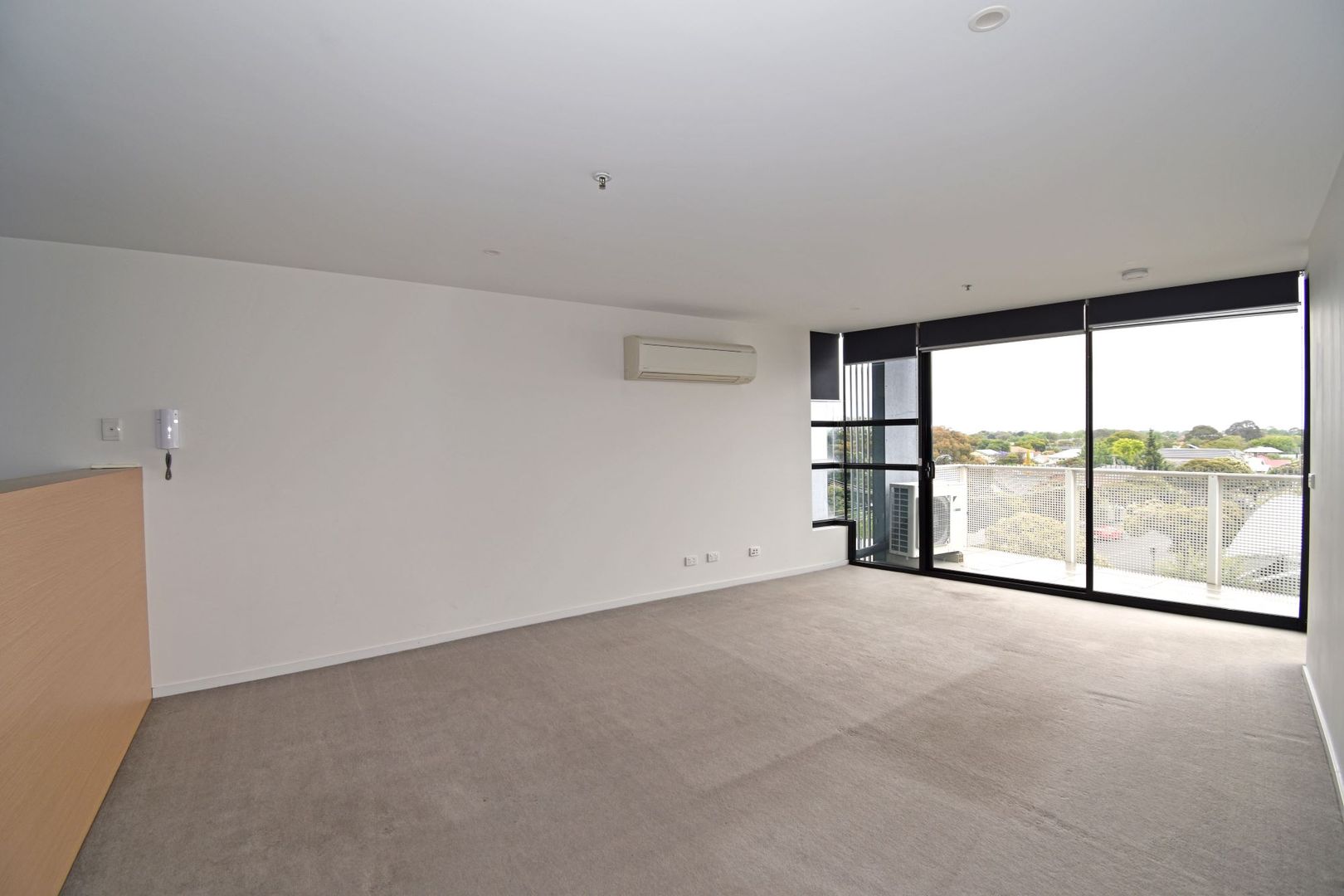 302/175 Kangaroo Road, Hughesdale VIC 3166, Image 1