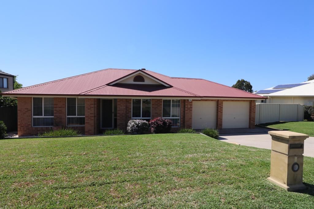 8 Edinglassie Drive, Muswellbrook NSW 2333