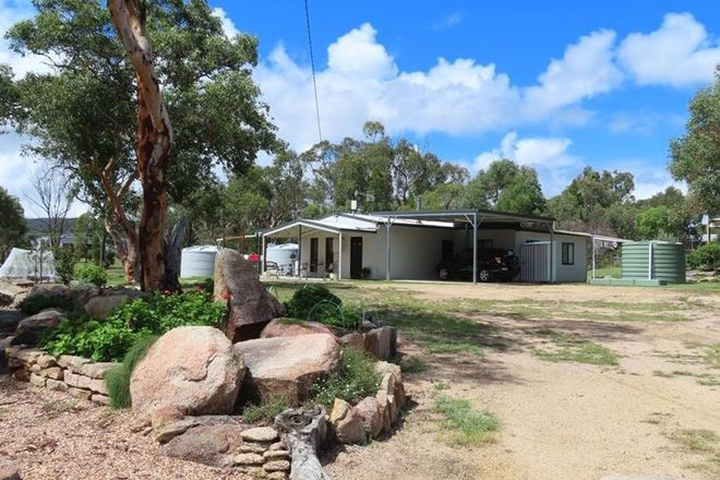 Picture of 58 Wallace Court, GLEN APLIN QLD 4381
