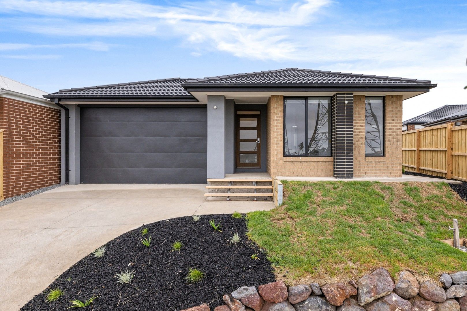 4 bedrooms House in 88 Campestre Dr SUNBURY VIC, 3429