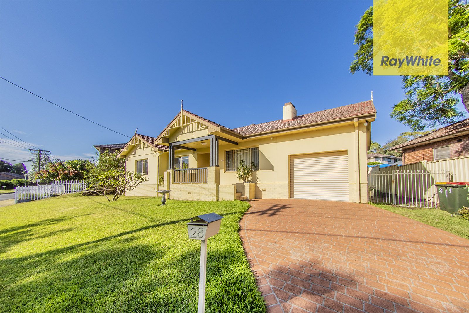 3 bedrooms House in 28 Macarthur Crescent WESTMEAD NSW, 2145