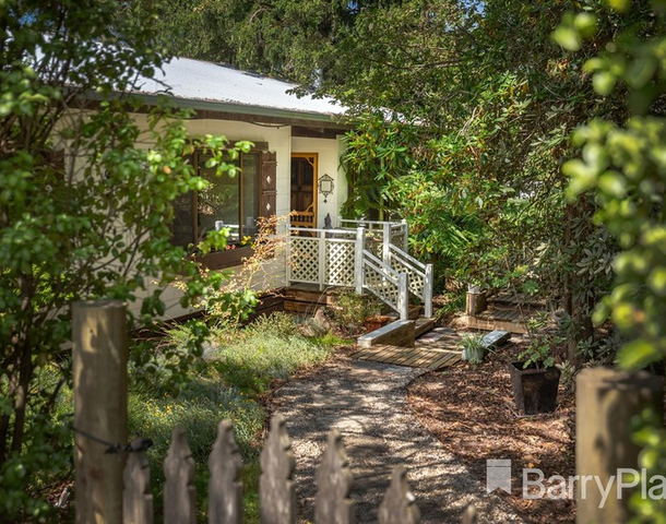 9 Upper Grieve Road, Avonsleigh VIC 3782