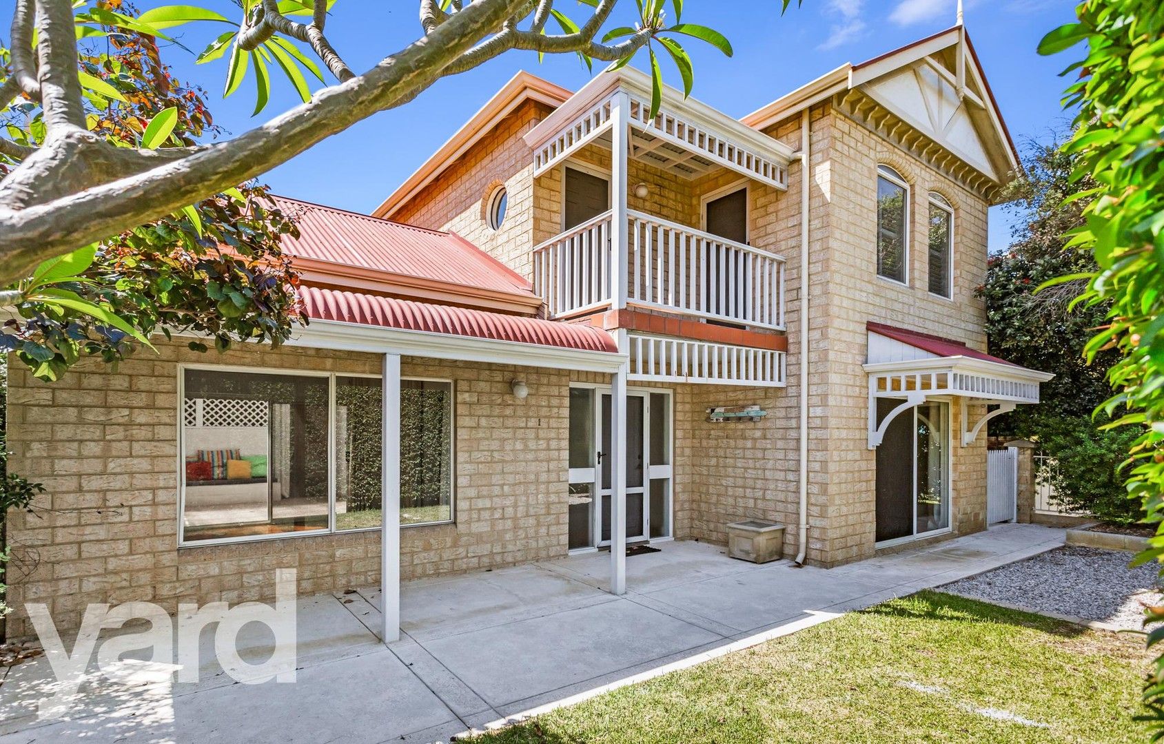 3 bedrooms House in 1/42 John Street NORTH FREMANTLE WA, 6159