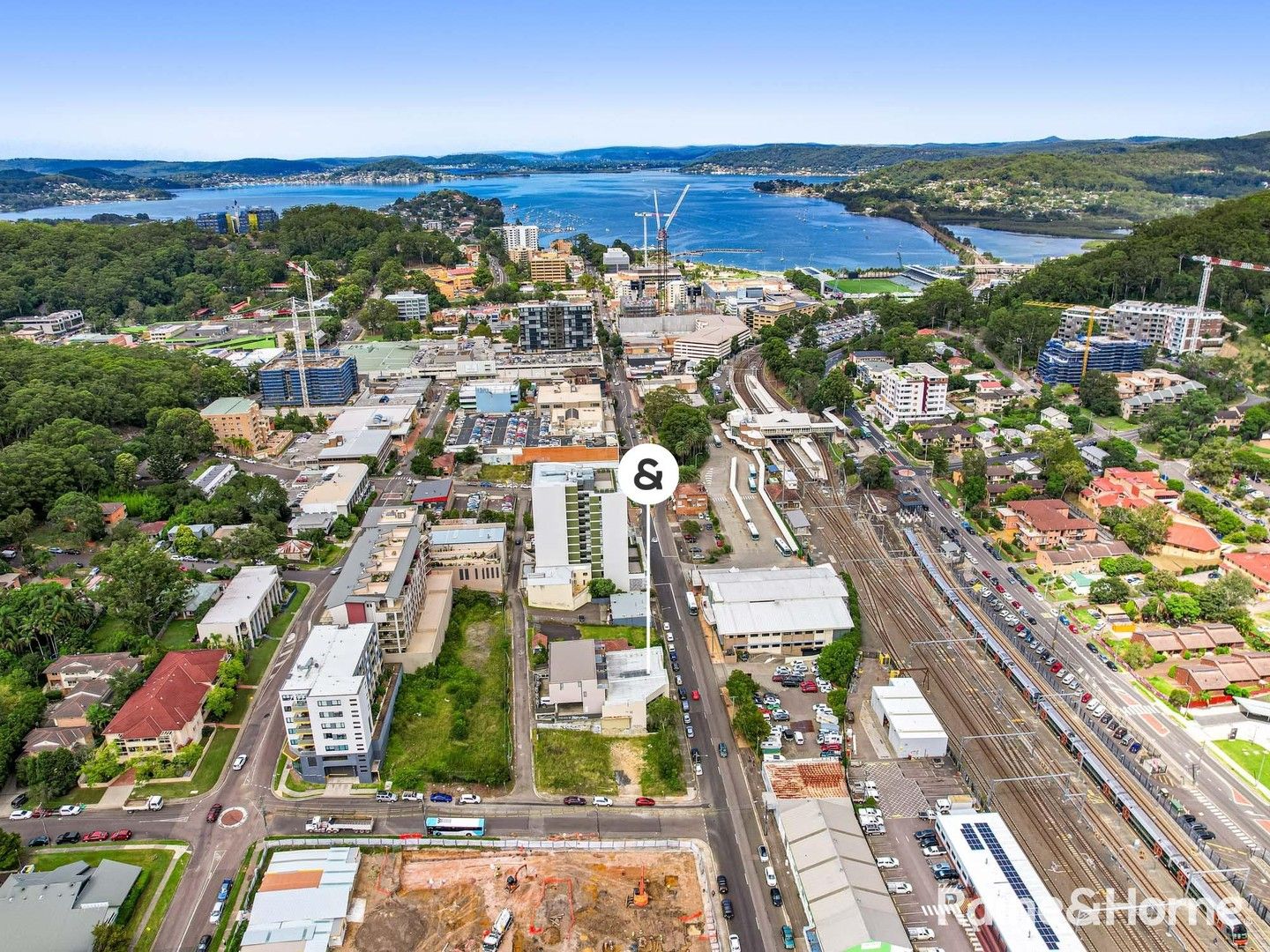 1 bedrooms Apartment / Unit / Flat in 2/293-295 Mann Street GOSFORD NSW, 2250
