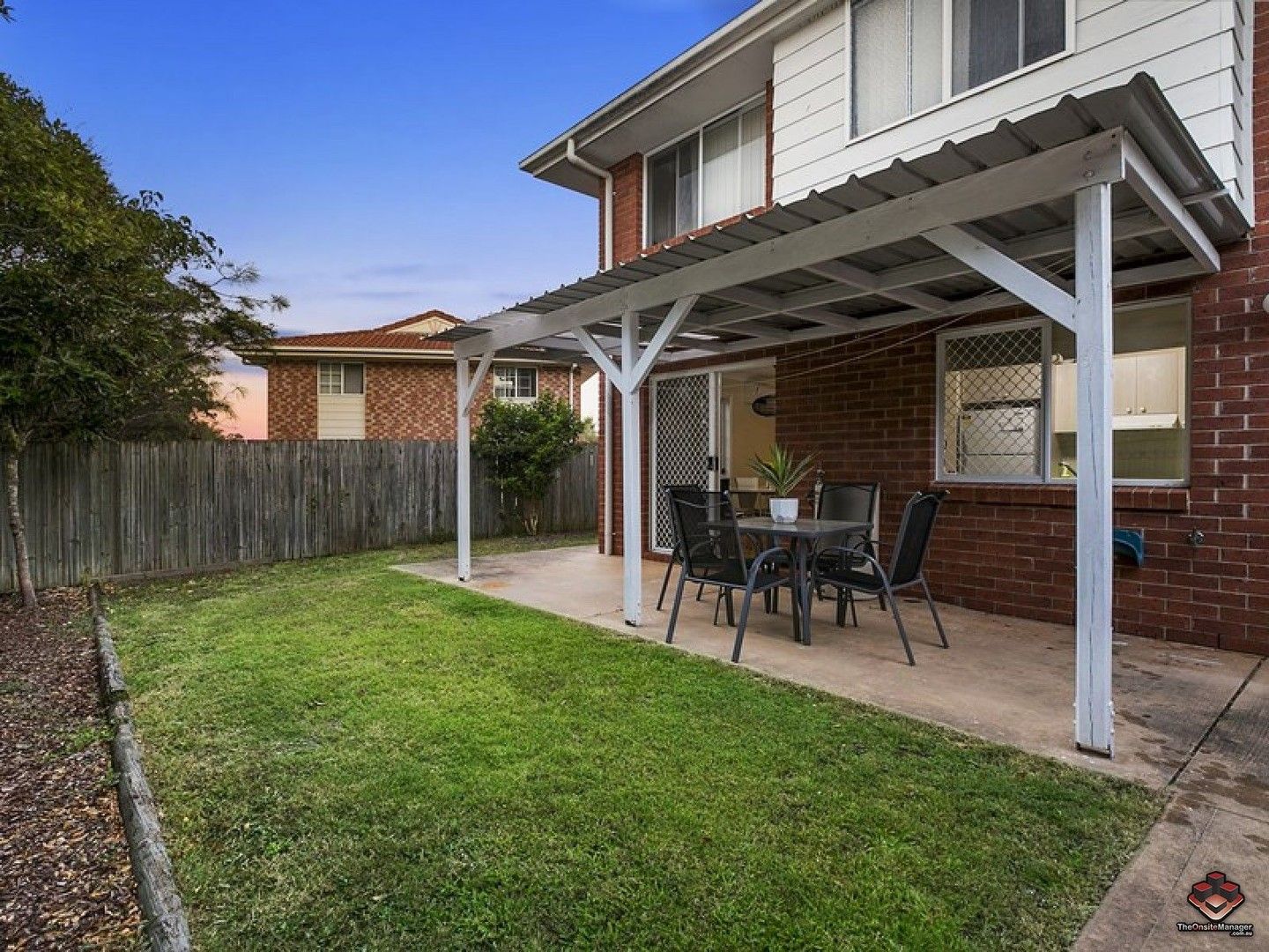 3 bedrooms Townhouse in 28/83 PERSSE ROAD RUNCORN QLD, 4113