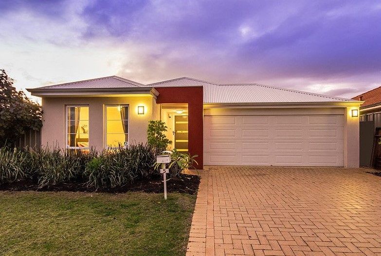 4 bedrooms House in 5 Westcliff Street WELLARD WA, 6170