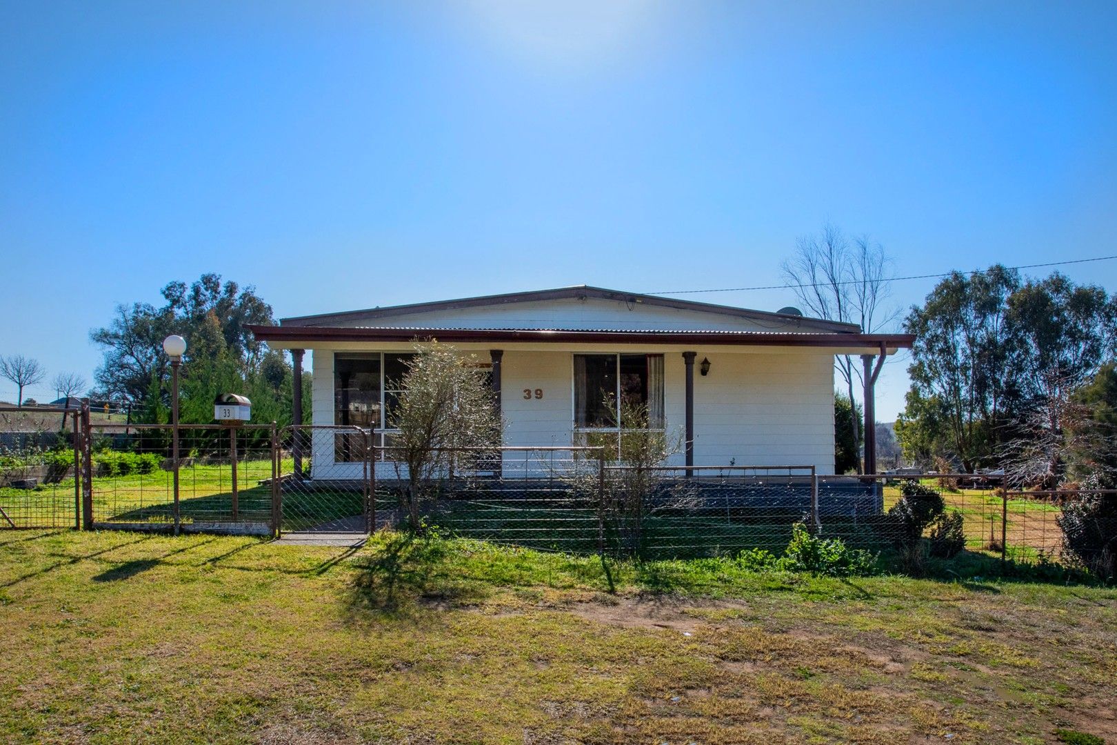 33 Sutton Street, Canowindra NSW 2804, Image 0