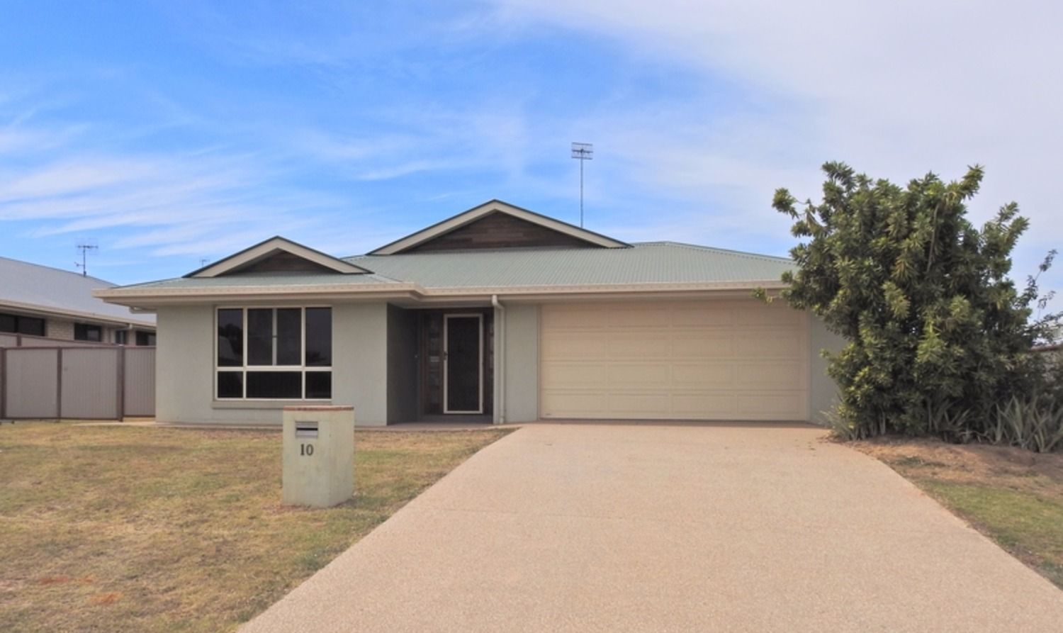 10 Thurston Drive, Moranbah Property History & Address Research Domain