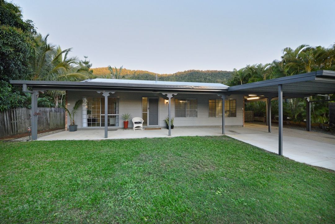 8 Cateran Close, Cannonvale QLD 4802, Image 0