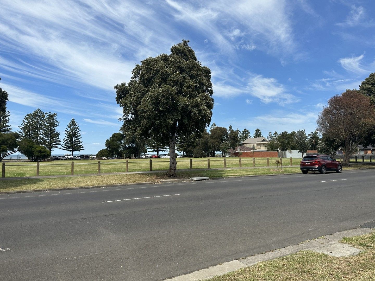 2 bedrooms House in 2/243 Queen Street ALTONA VIC, 3018
