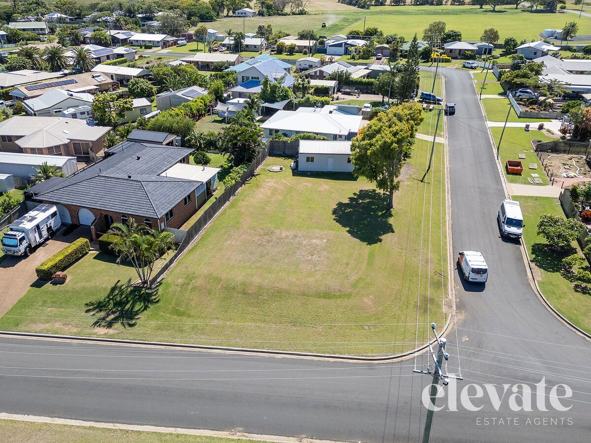 4 Bluewater Drive, Elliott Heads QLD 4670, Image 1