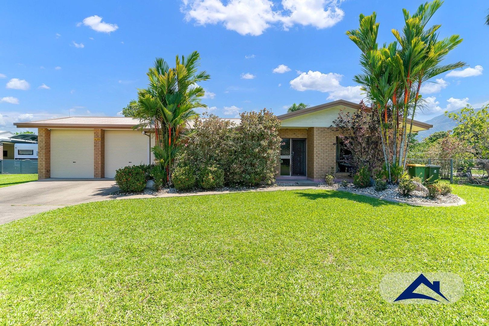 3 bedrooms House in 20 Lady Penrhyn Close BENTLEY PARK QLD, 4869
