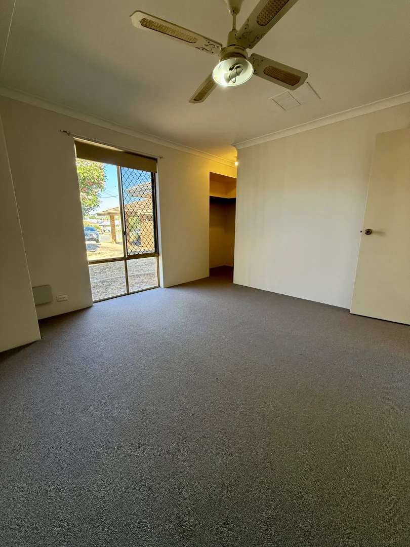 Additional image 12 of 32B Abernethy Grove, Seville Grove WA 6112