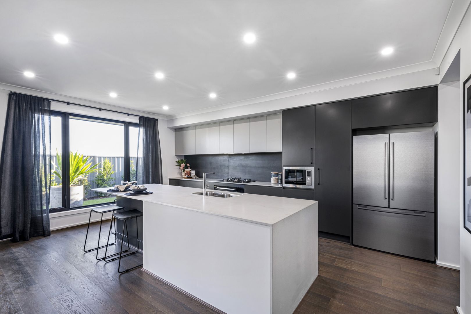 Seaford Heights SA 5169 5 beds new home design for Sale, Build the