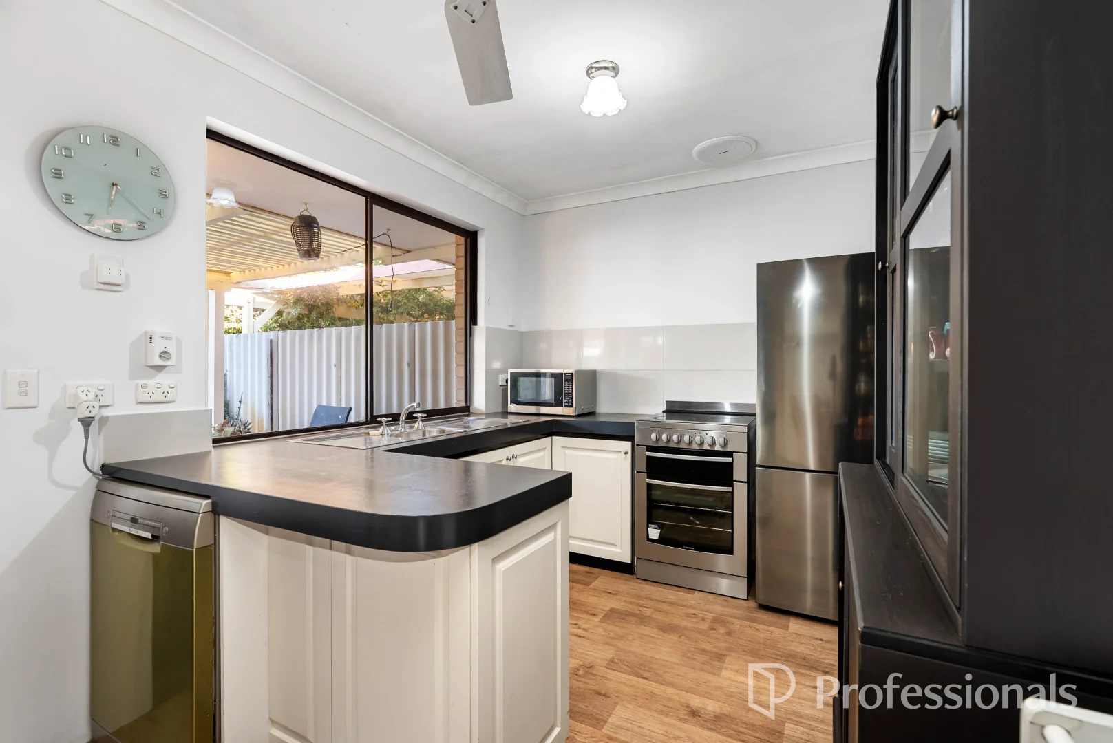 Additional image 5 of 9A Jamaican Road, Safety Bay WA 6169