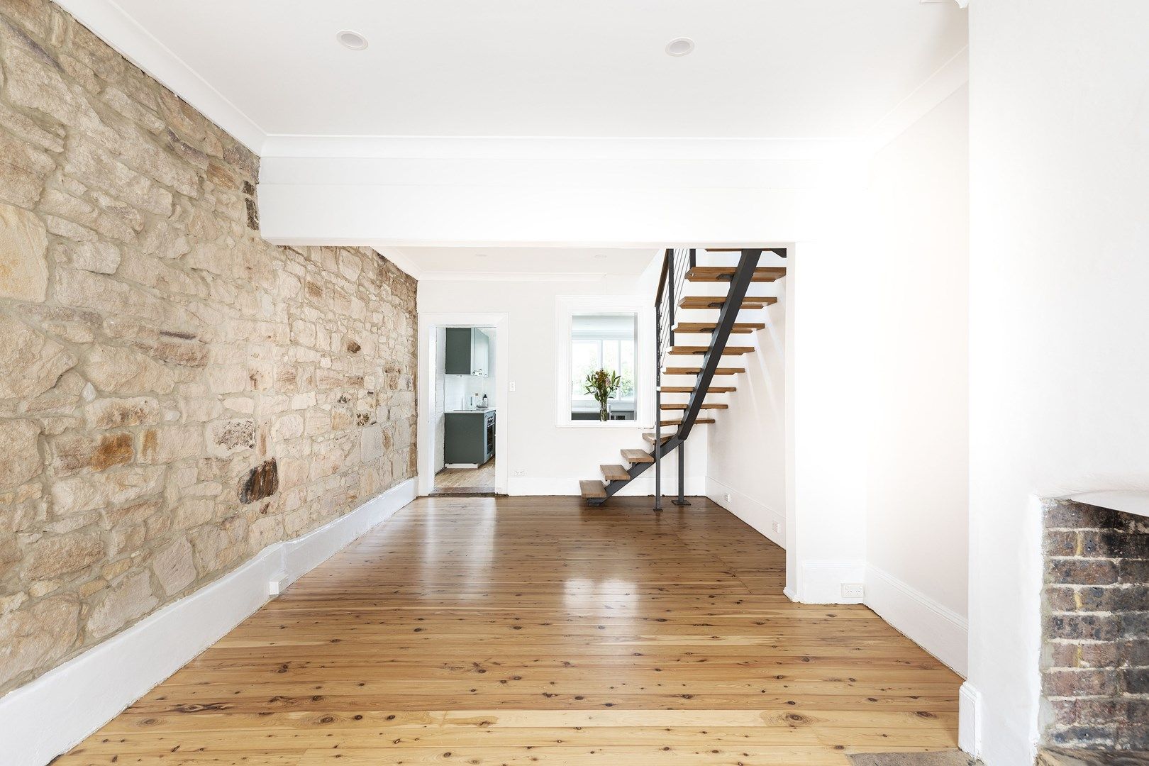 2 bedrooms Terrace in 21 Goodchap Street SURRY HILLS NSW, 2010