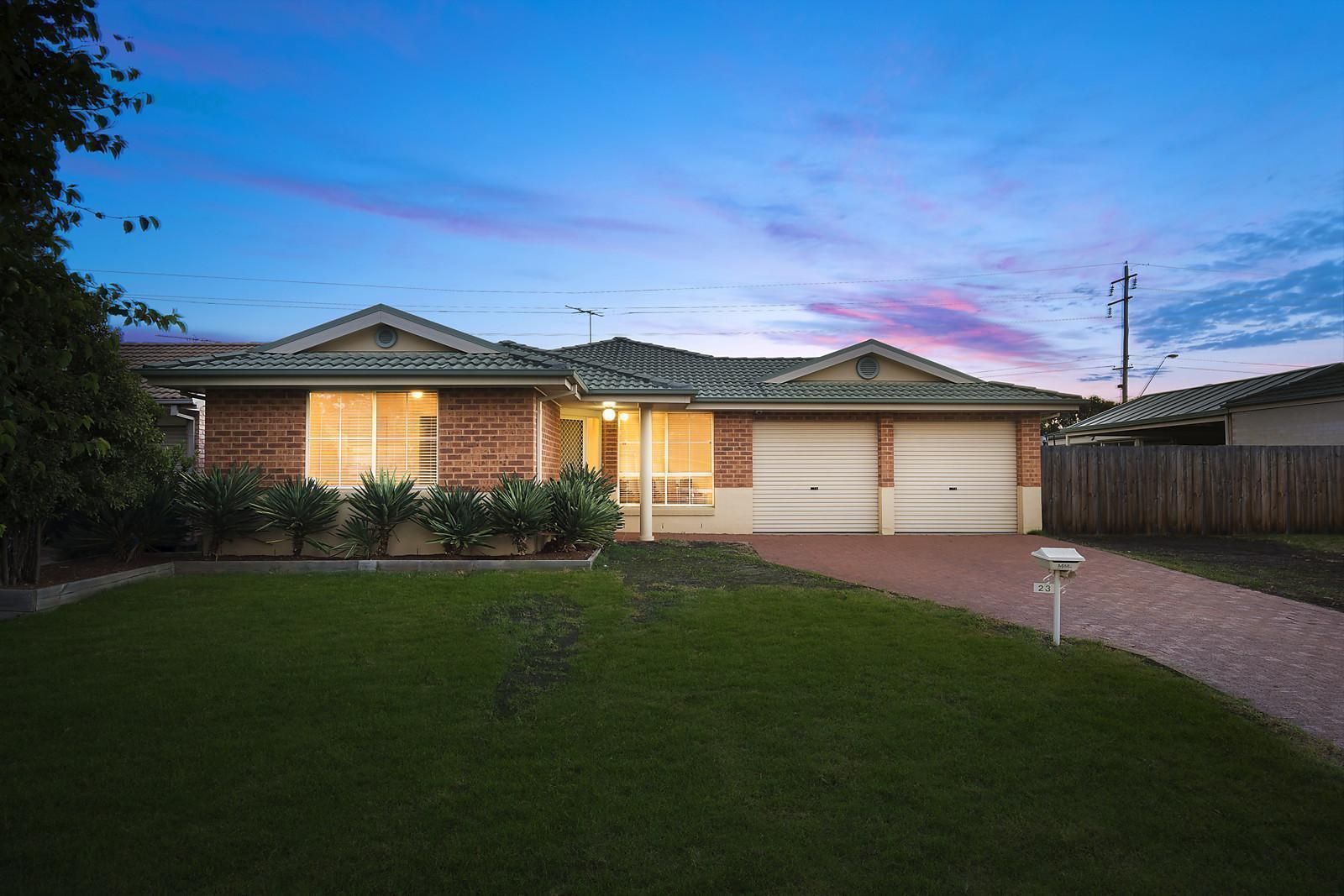 23 Jenolan Court, Wattle Grove NSW 2173, Image 0