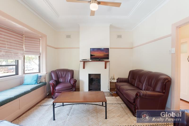 27 Gavey St, Mayfield NSW 2304, Image 2