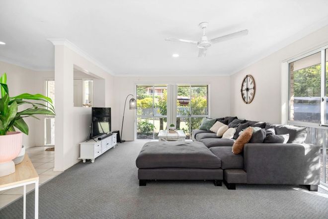 Picture of 49 Strathmere Place, UPPER KEDRON QLD 4055