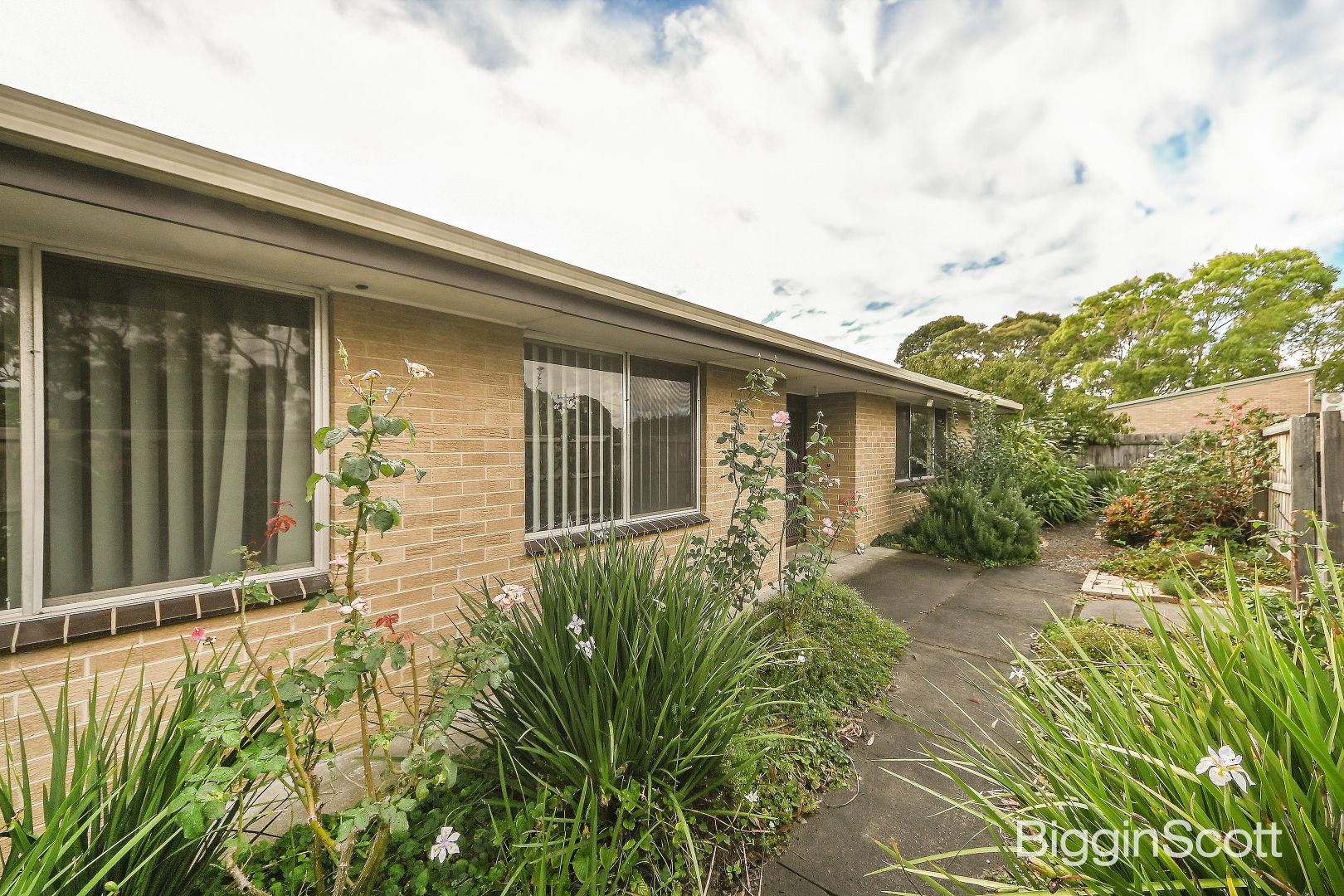 33 Fernvale Crescent, Wheelers Hill VIC 3150, Image 2