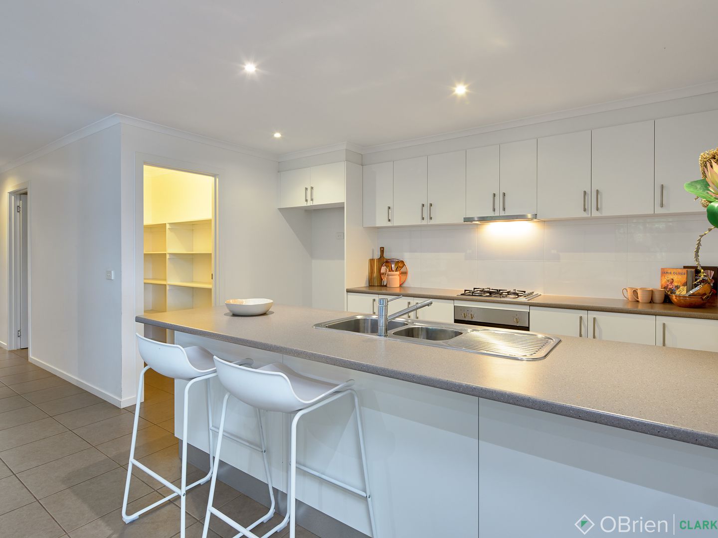 6 Empire Avenue, Drouin VIC 3818 House For Rent Domain