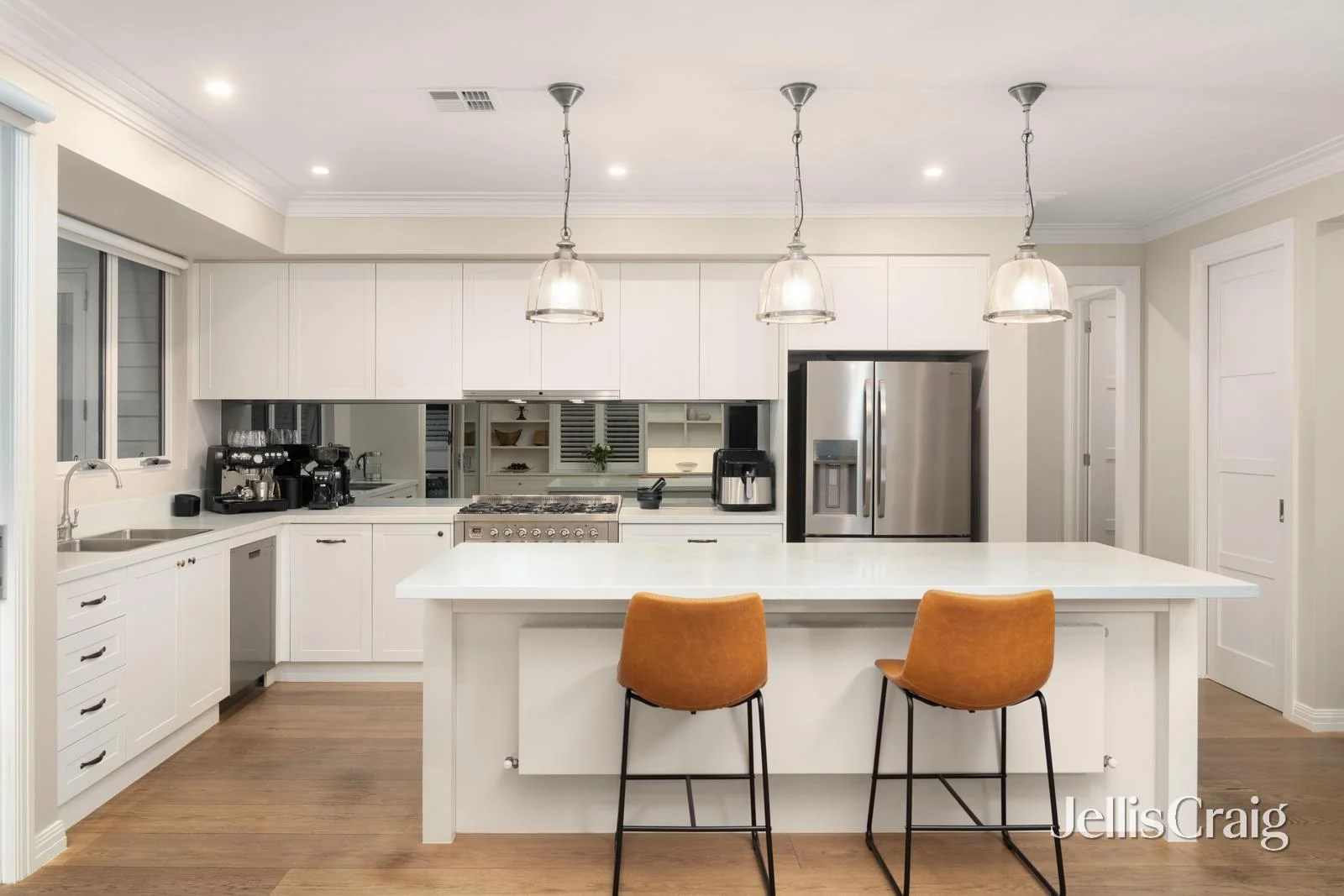 Additional image 5 of 20 Lake Street, Lake Wendouree VIC 3350