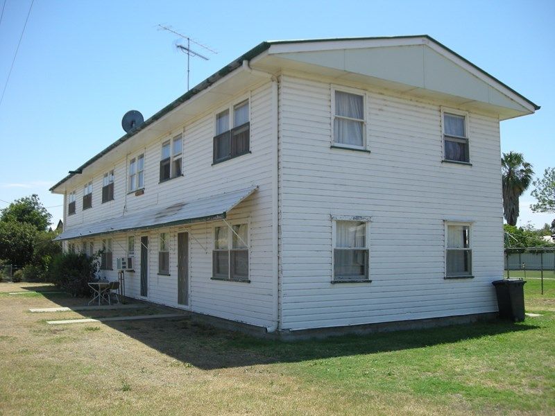 2 bedrooms Apartment / Unit / Flat in 2/8 Hindmarsh Street GOONDIWINDI QLD, 4390
