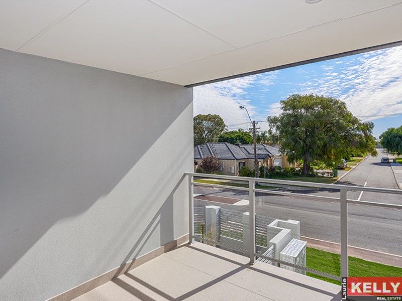 1 bedrooms Apartment / Unit / Flat in 4/70 Gabriel Street CLOVERDALE WA, 6105