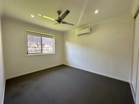 26 Caulder Esplanade, Boyne Island QLD 4680 - House For Rent | Domain