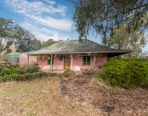 1 Schubert Lane, Birdwood SA 5234