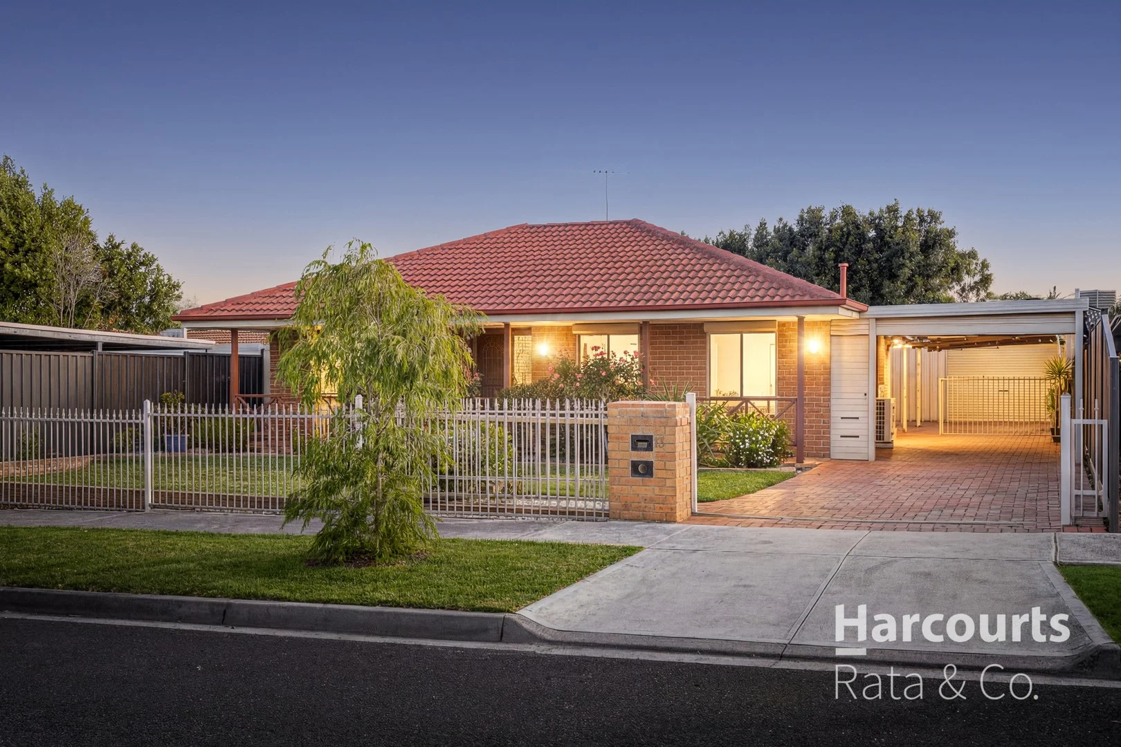 13 Monterey Court, Mill Park VIC 3082